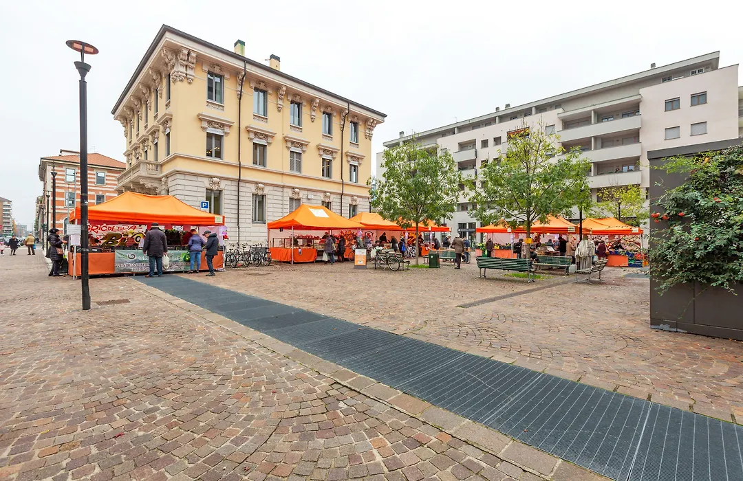 Savona District Terrace Flat-1